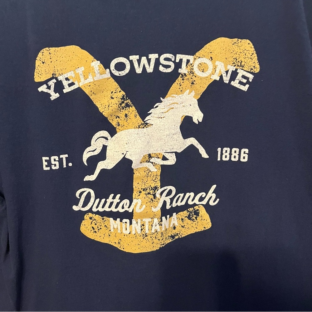 Yellowstone, long sleeve T-shirt, extra large, navy blue. - Picture 3 of 6